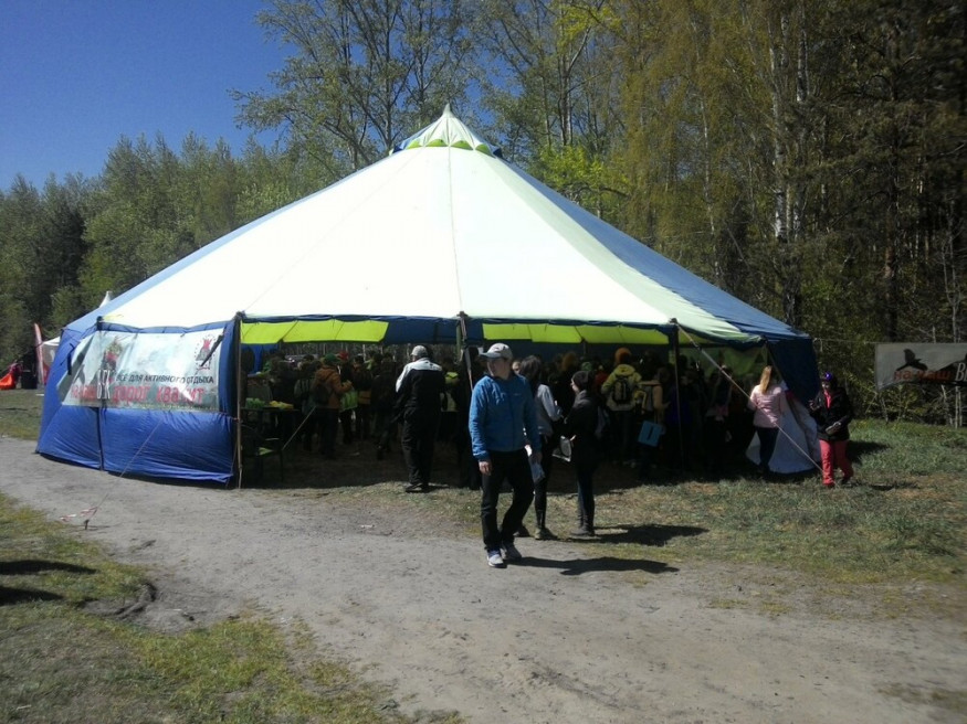 Мега-палатка Век d 15